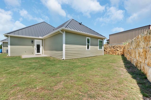 908 Sandy Mountain DR, Sunrise Beach, TX 78643