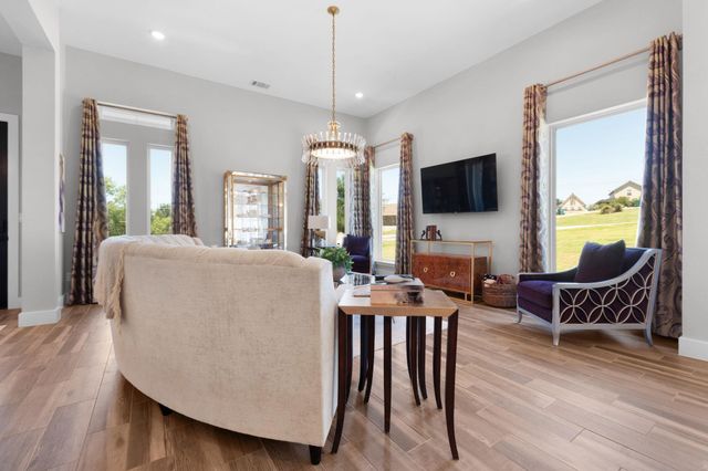 908 Sandy Mountain DR, Sunrise Beach, TX 78643