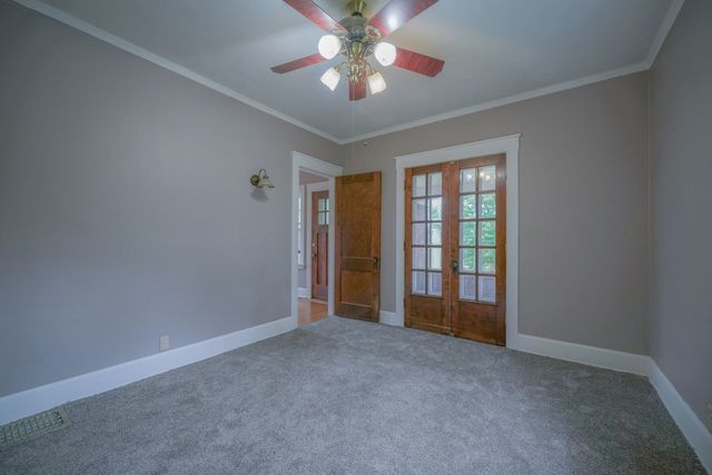 1535 Benton Street, Rockford, IL 61107