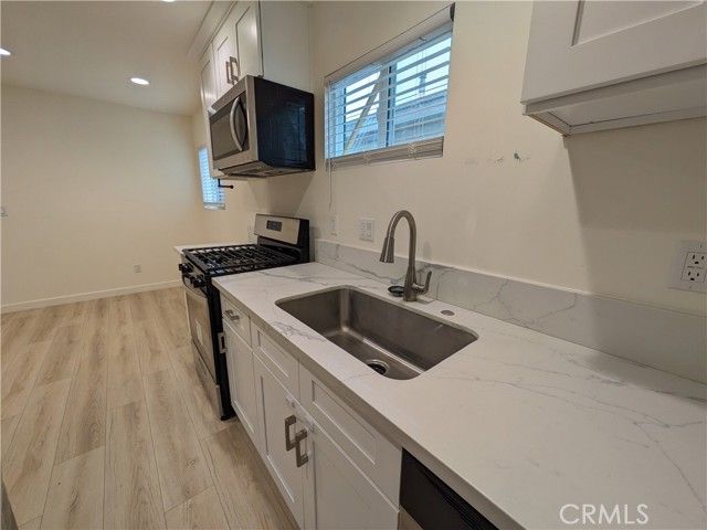 200 E Phillips St 202, Ontario, CA 91761