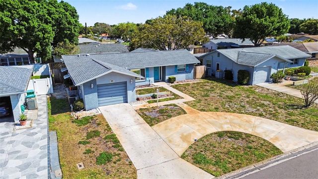 2561 BLACKWOOD CIRCLE, Clearwater, FL 33763
