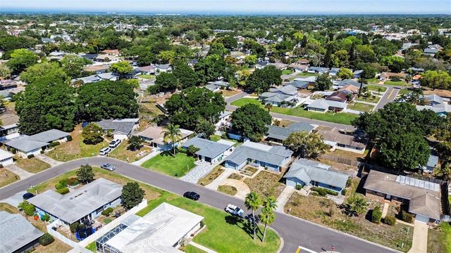 2561 BLACKWOOD CIRCLE, Clearwater, FL 33763