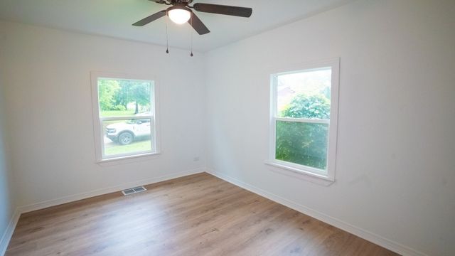 401 W Carolina Street, Palestine, TX 75803