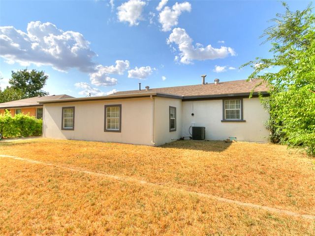 2216 SW 60th Streets, Oklahoma City, OK 73159