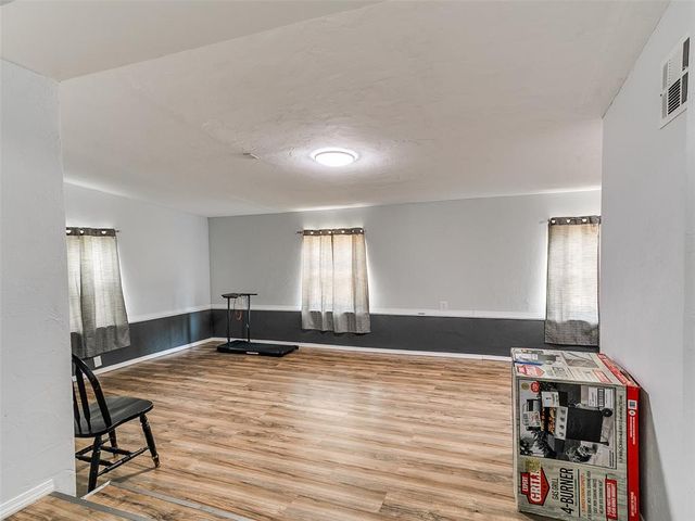 2216 SW 60th Streets, Oklahoma City, OK 73159