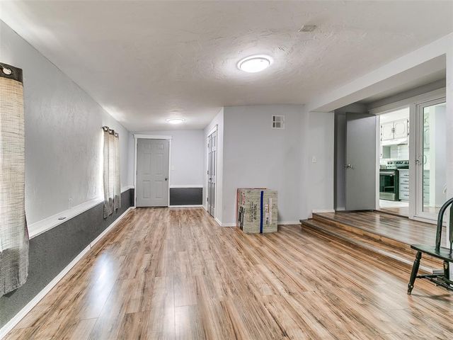 2216 SW 60th Streets, Oklahoma City, OK 73159