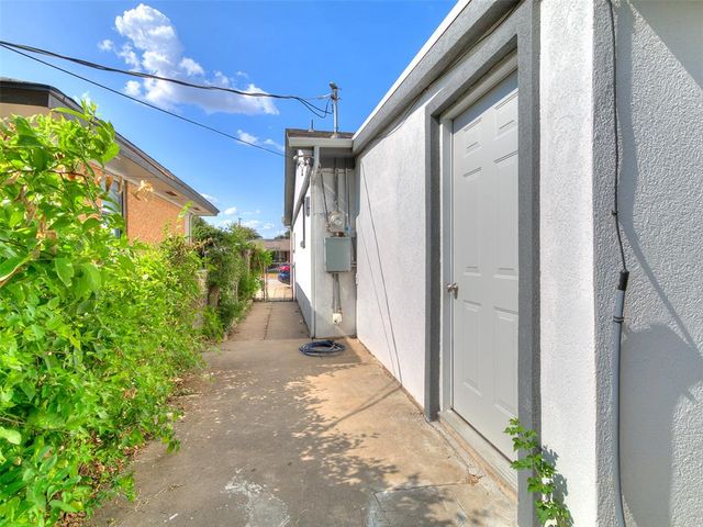 2216 SW 60th Streets, Oklahoma City, OK 73159