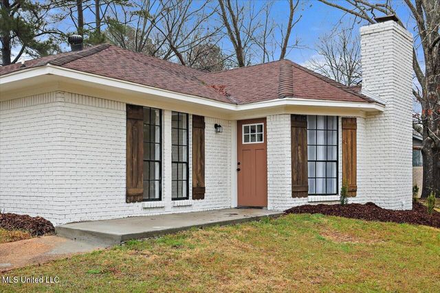 1505 Rosemont Drive, Clinton, MS 39056