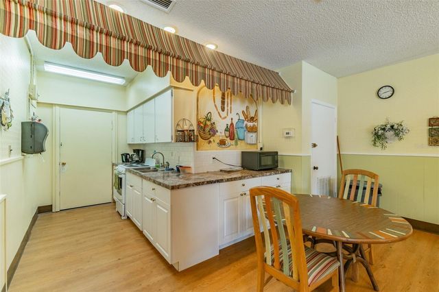 239 S MCMULLEN BOOTH ROAD 37, Clearwater, FL 33759