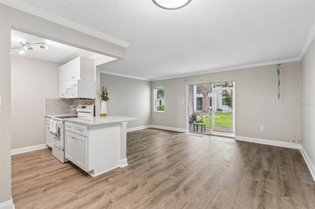 239 S MCMULLEN BOOTH ROAD 37, Clearwater, FL 33759