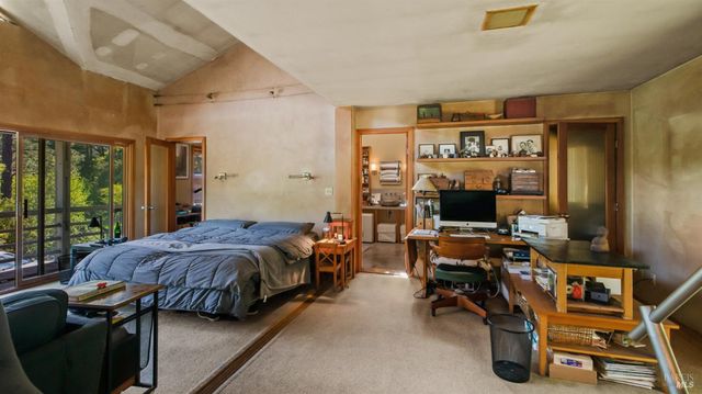 1 Alamo Way, Lagunitas, CA 94938