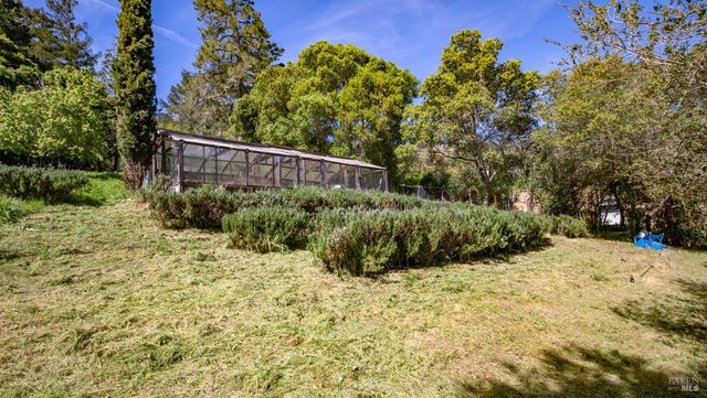 1 Alamo Way, Lagunitas, CA 94938