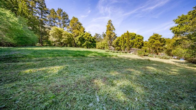 1 Alamo Way, Lagunitas, CA 94938