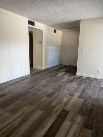 117 N E Street, Lake Worth Beach, FL 33460