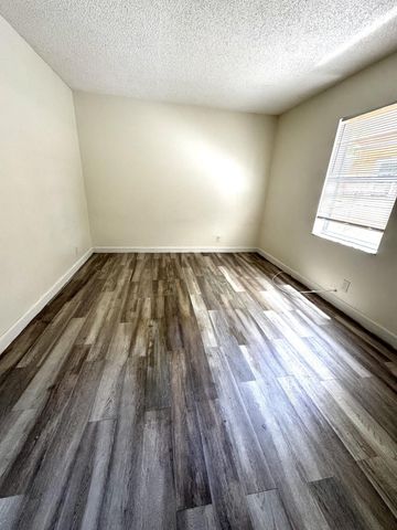 117 N E Street, Lake Worth Beach, FL 33460