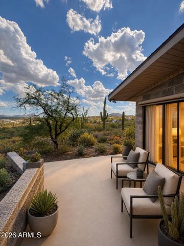 49639 N 15th Avenue, New River, AZ 85087