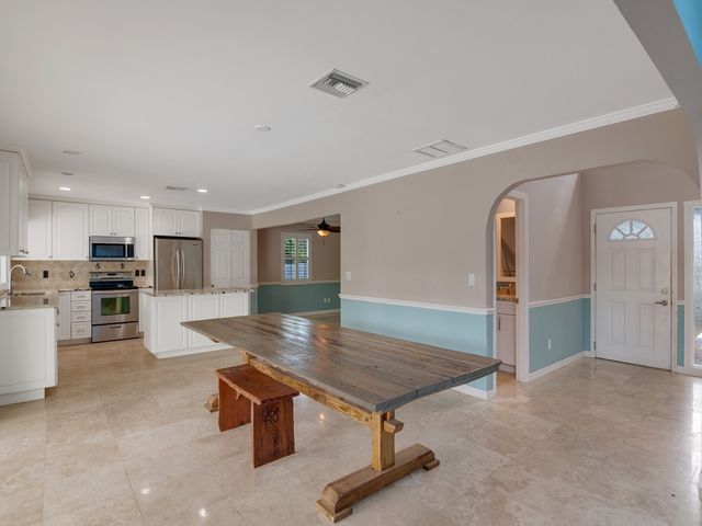 721 Shore Drive, Vero Beach, FL 32963