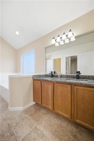 3936 Quailshire LN, Chesapeake, VA 23321