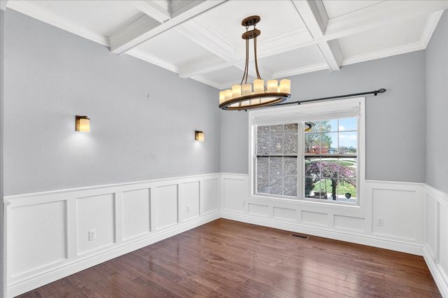 634 N Rockingham Avenue, Nixa, MO 65714