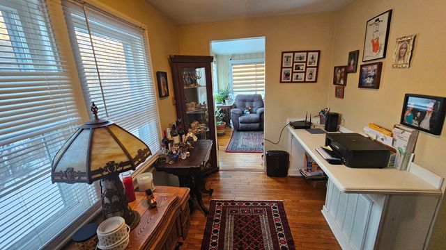 1124 Jackson Court, Waukegan, IL 60085