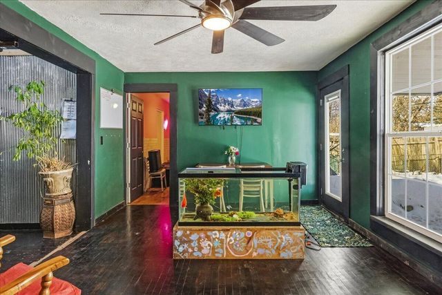 1024 N Brown Avenue, Springfield, MO 65802