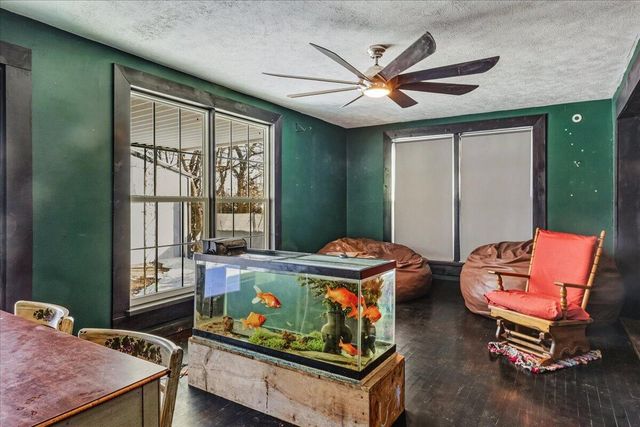 1024 N Brown Avenue, Springfield, MO 65802