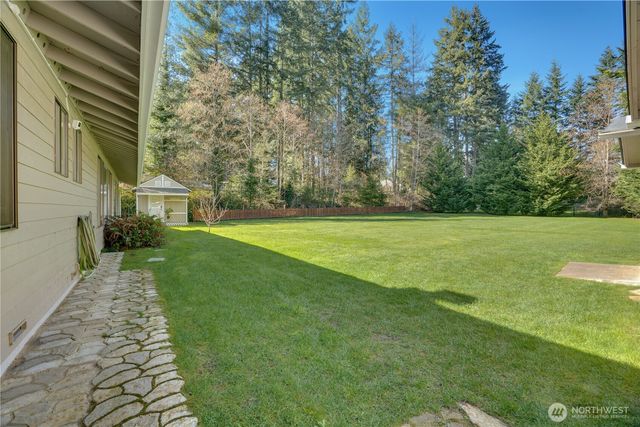 2925 SE Royalwood Place, Port Orchard, WA 98367