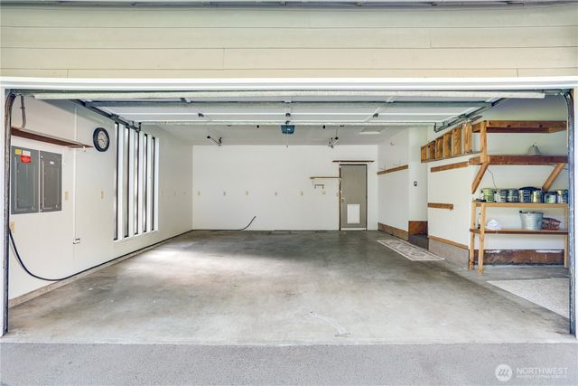 2925 SE Royalwood Place, Port Orchard, WA 98367