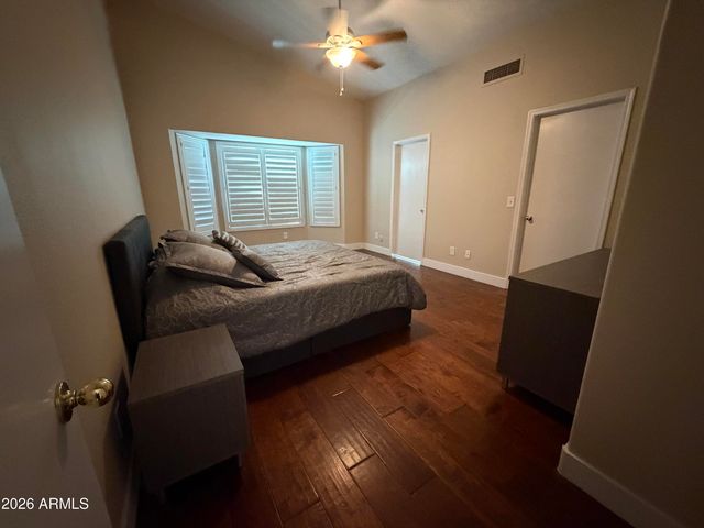 473 W SMOKE TREE Road, Gilbert, AZ 85233