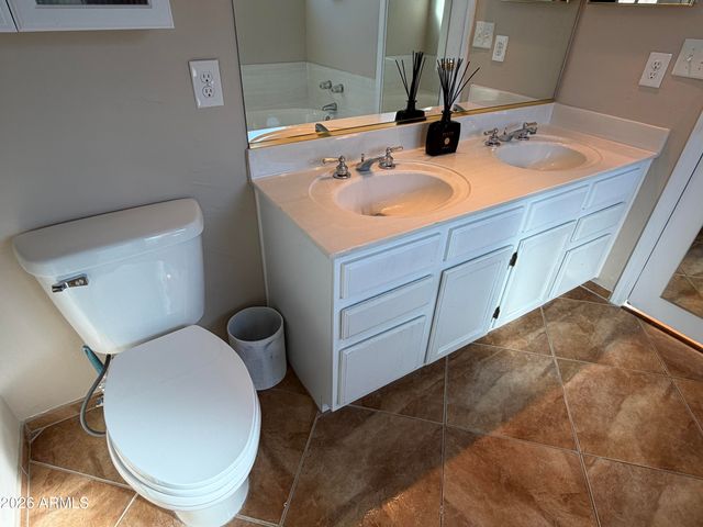 473 W SMOKE TREE Road, Gilbert, AZ 85233