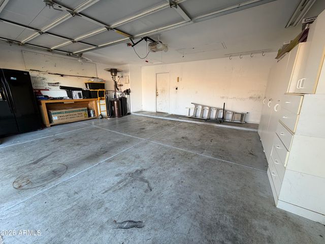 473 W SMOKE TREE Road, Gilbert, AZ 85233