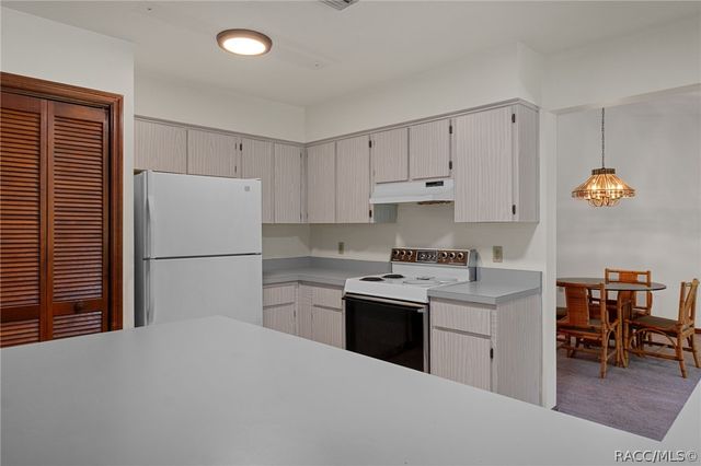 2809 W Cypress Drive, Dunnellon, FL 34433
