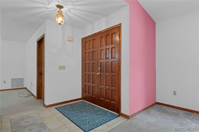 2809 W Cypress Drive, Dunnellon, FL 34433