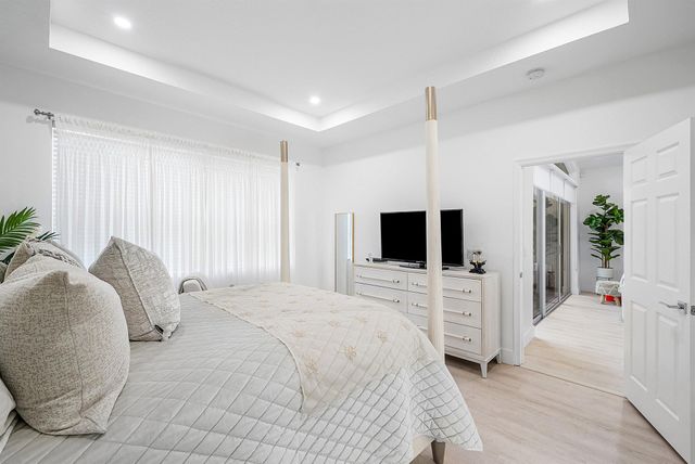 15553 Canabria Lane, Delray Beach, FL 33446