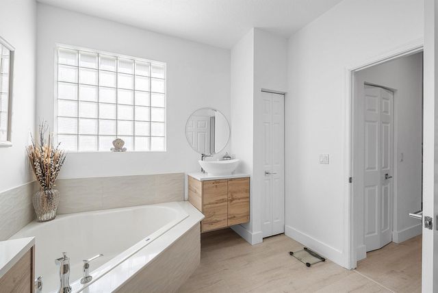 15553 Canabria Lane, Delray Beach, FL 33446