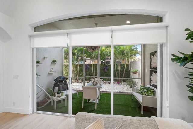 15553 Canabria Lane, Delray Beach, FL 33446