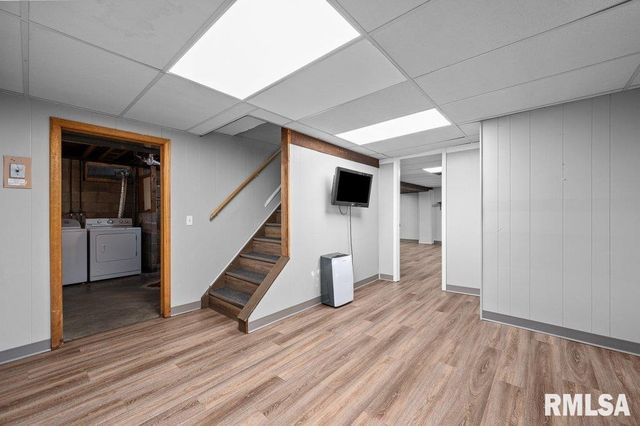 2926 W LOMBARD Street, Davenport, IA 52804