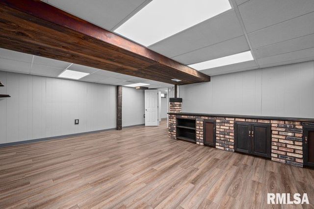 2926 W LOMBARD Street, Davenport, IA 52804