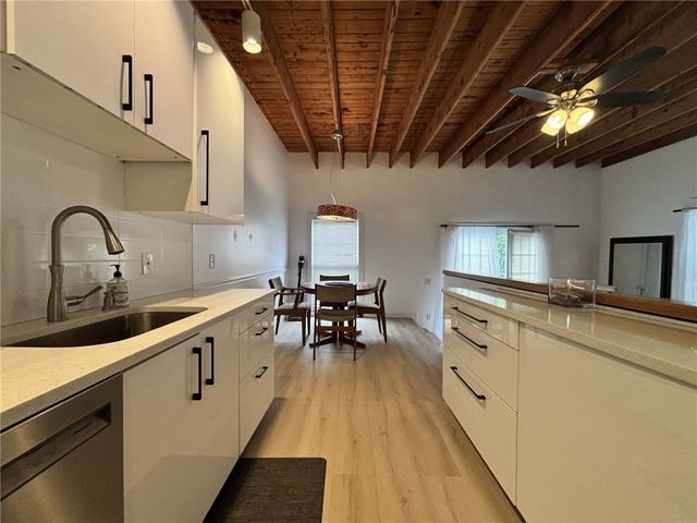 45 Ayrault Street C1, Newport, RI 02840