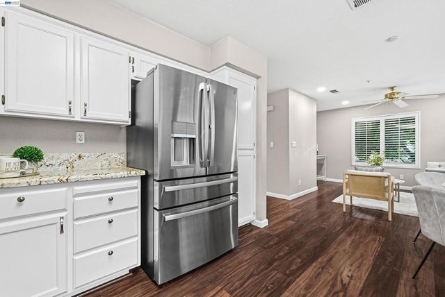 4813 Boxwood Way 120, Dublin, CA 94568