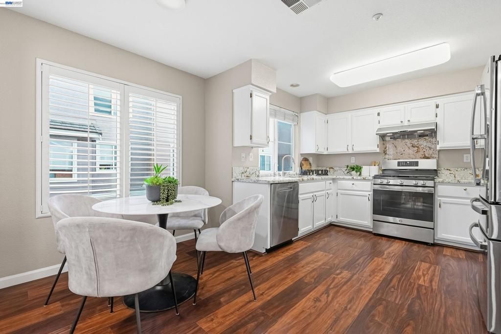 Image 15 of property listing at 4813 Boxwood Way 120, Dublin, CA 94568