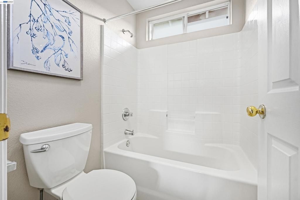 Image 30 of property listing at 4813 Boxwood Way 120, Dublin, CA 94568