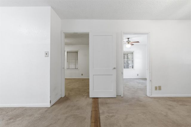 2607 S 4th ST, Austin, TX 78704