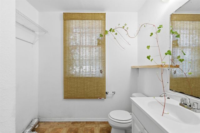 2607 S 4th ST, Austin, TX 78704