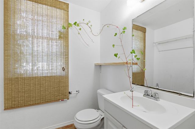 2607 S 4th ST, Austin, TX 78704