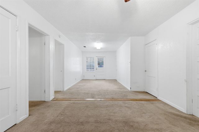 2607 S 4th ST, Austin, TX 78704