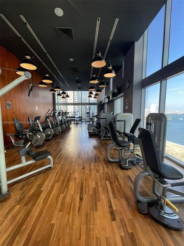 1300 Brickell Bay Dr 3400, Miami, FL 33131