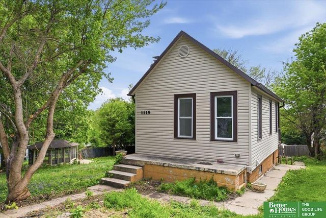 1119 Arthur Street, Omaha, NE 68107