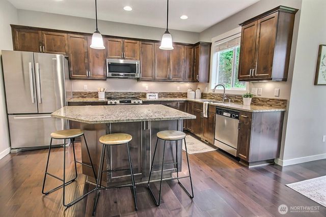 23893 SE 284th Place, Maple Valley, WA 98038