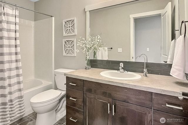 23893 SE 284th Place, Maple Valley, WA 98038
